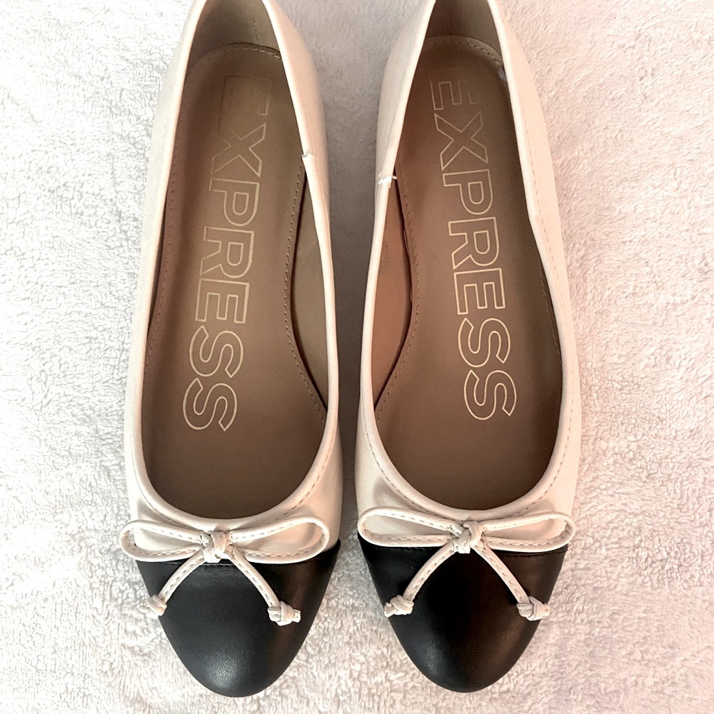 Express Women's Two-Tone Flats with Bow Accent